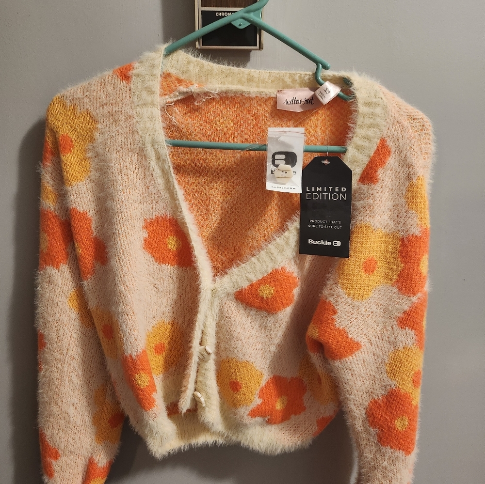 XS NWT Limited Edition 2 piece from Buckle Cardigan Tank Top